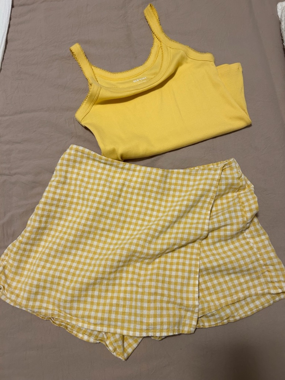 Like new Yellow Gingham Wrap Skort and tank